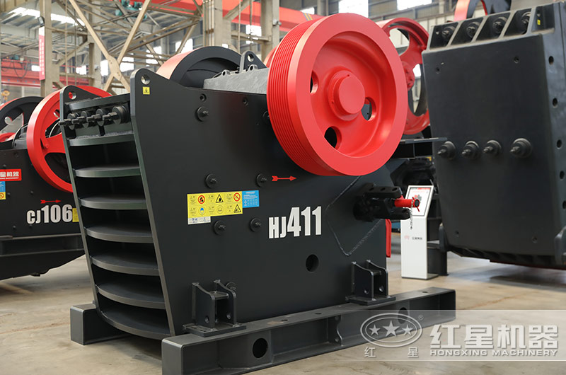 鄂式破碎机 鄂式破碎机